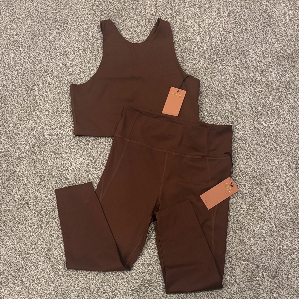 Girlfriend Collective Chocolate Brown Leggings Set